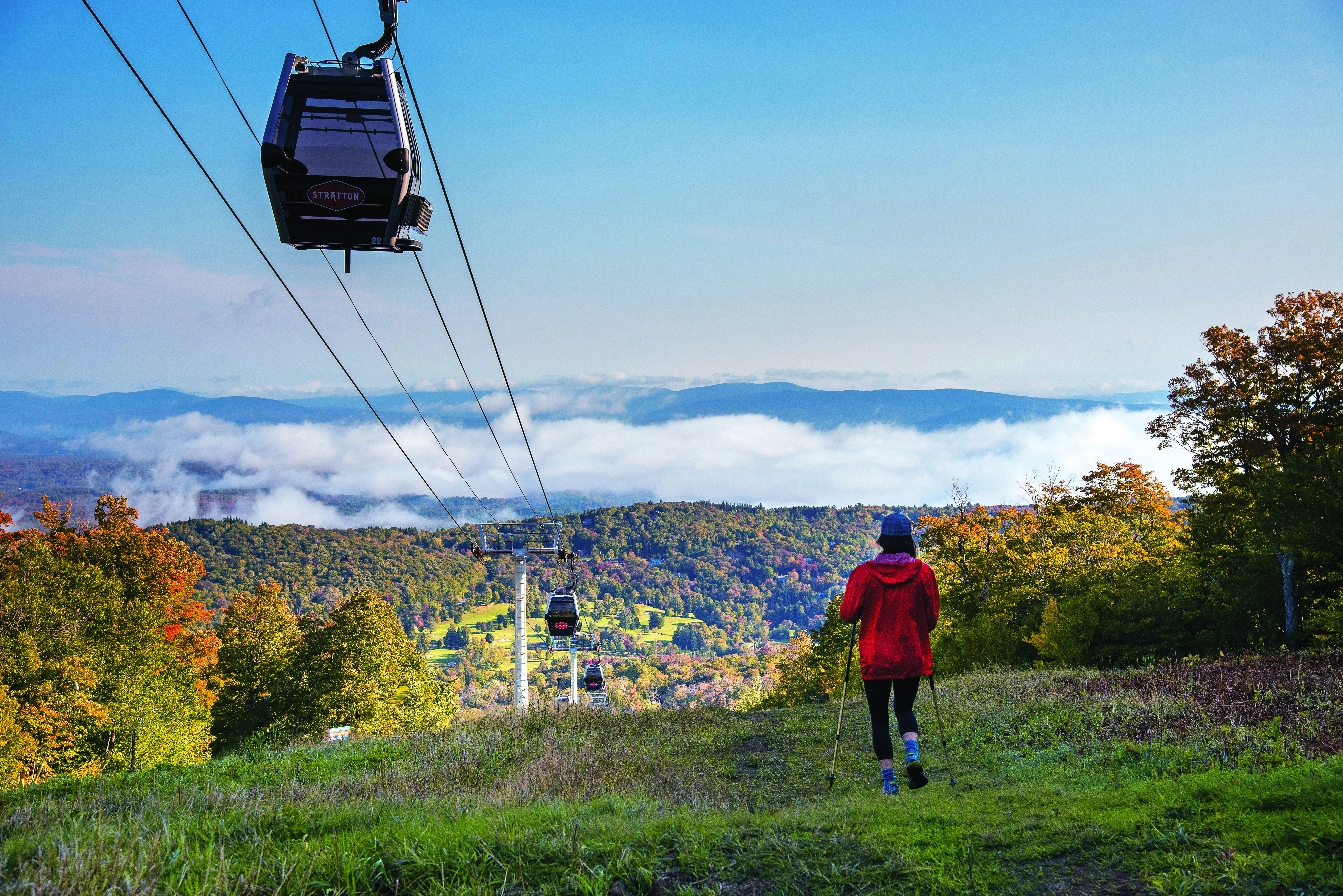 hiking stratton mountain