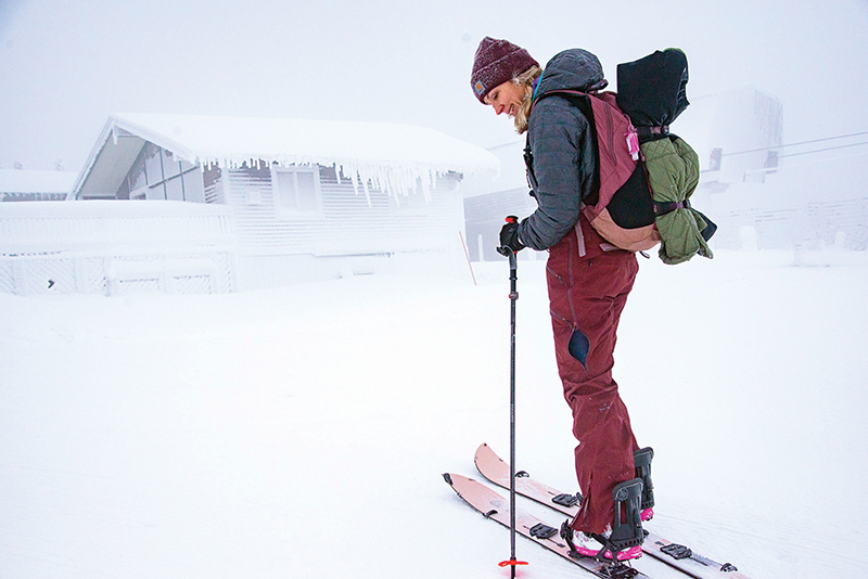 girl skier